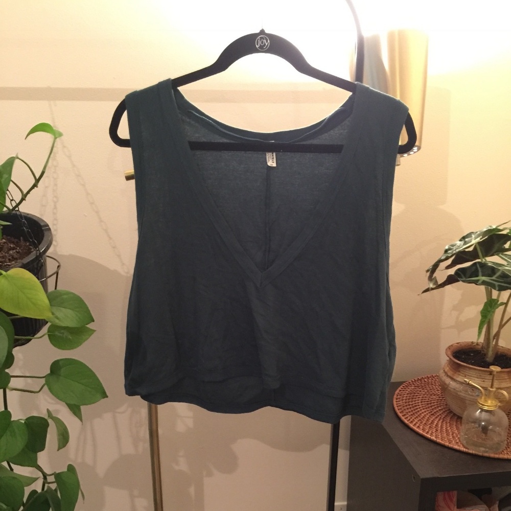Free People Cropped Flowy V-neck Tank